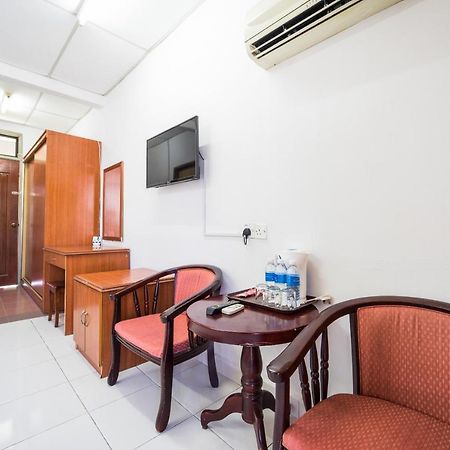 Terap Inn Kampong Raja Экстерьер фото