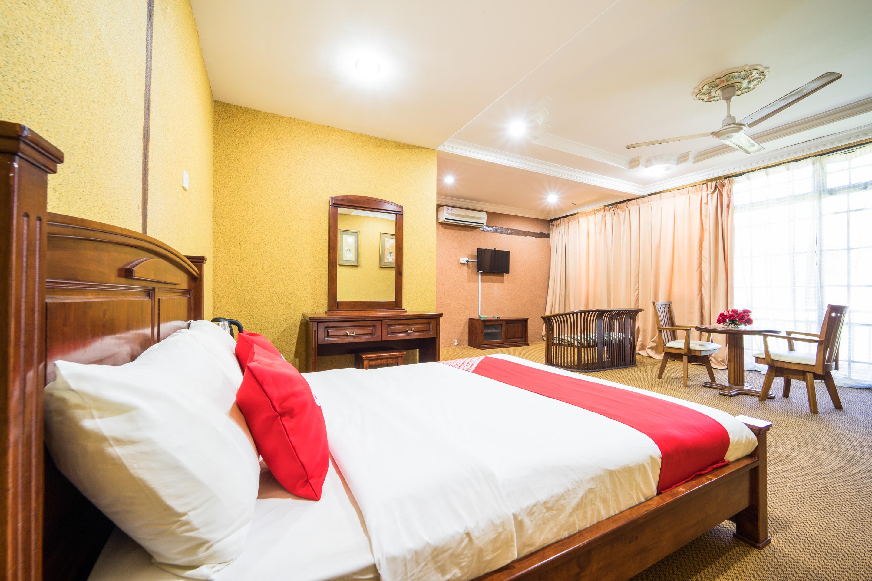 Terap Inn Kampong Raja Экстерьер фото